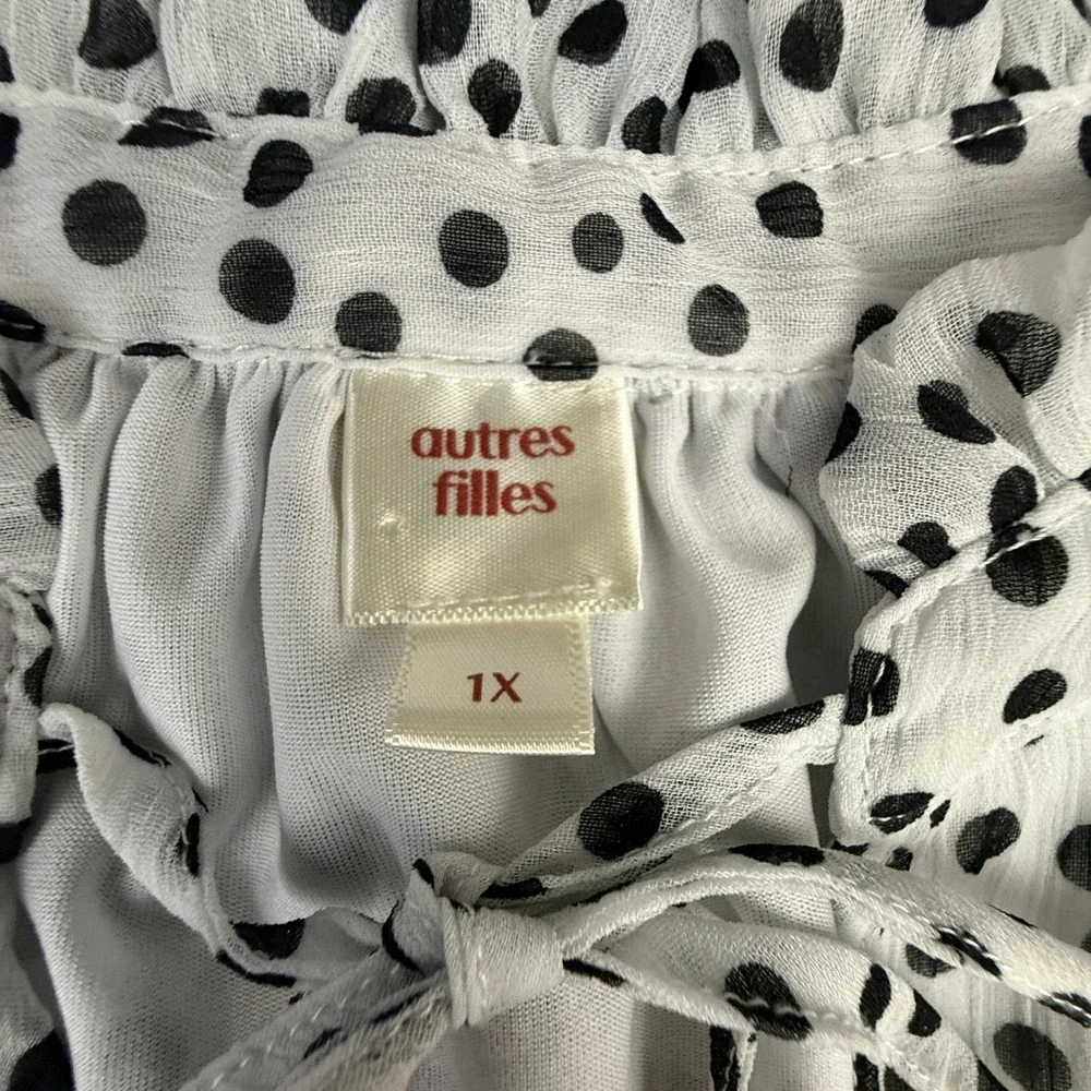 Anthropologie Autres Filles Blouse Women 1X White Polka Dot Tie Neck Romantic